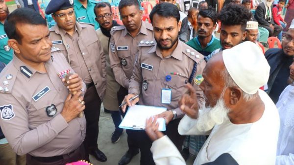 বরিশাল পলাশপুরে আইনশৃঙ্খলা সংক্রান্ত মতবিনিময় সভা অনুষ্ঠিত