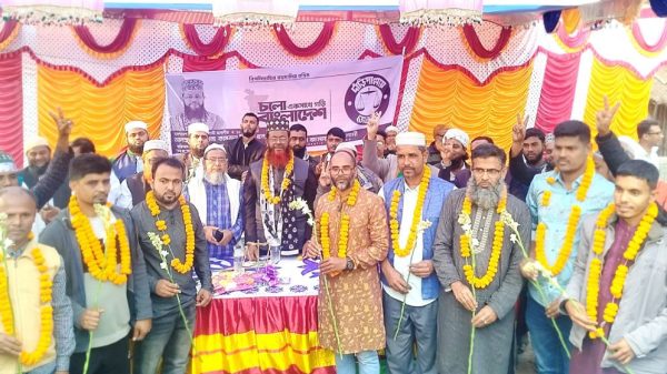 বরিশালে জামায়াতে যোগ দিলেন গণঅধিকার পরিষদের অর্ধশতাধিক নেতাকর্মী