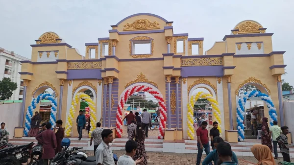 উদ্বোধনের দিনেই বন্ধ বরিশাল শিল্প ও বাণিজ্য মেলা