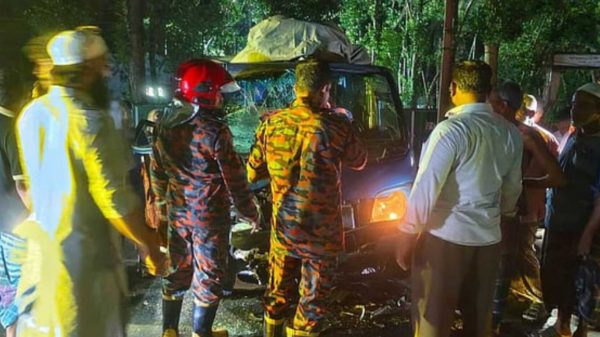 বরিশালে পিকআপের সঙ্গে মোটরসাইকেলের সংঘর্ষ, নিহত ১, আহত ২
