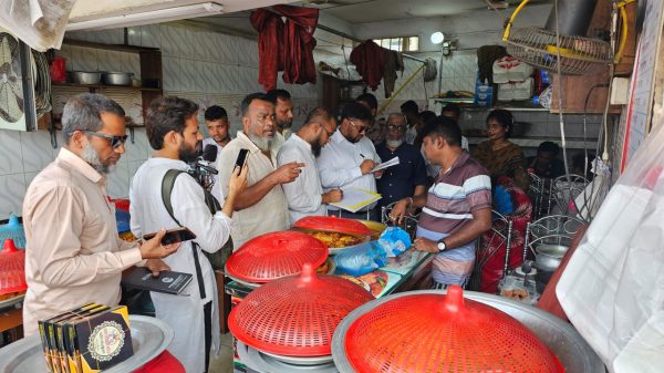 বরিশালে মোবাইল কোর্টের অভিযান, ৪ মামলায় জরিমানা