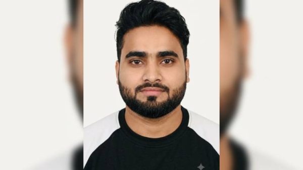 বরিশালে বাস-মোটরসাইকেলের মুখোমুখি সংঘর্ষে প্রবাসী নিহত