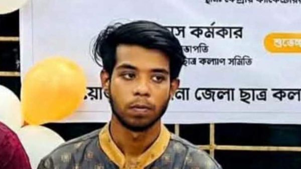 বরিশাল বিশ্ববিদ্যালয় সংলগ্ন মেস থেকে শিক্ষার্থীর মরদেহ উদ্ধার