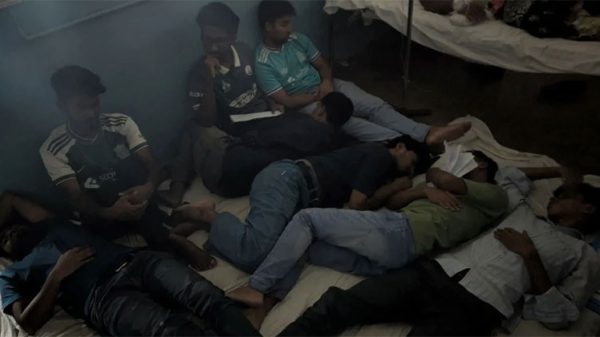 বরিশাল বিশ্ববিদ্যালয়ে শিক্ষার্থী ও সাংবাদিকদের ওপর অতর্কিত হামলা, আহত ১৫