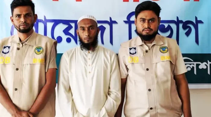 বরিশালে ডিবির অভিযানে ১ হাজার ৪০০ পিস ইয়াবাসহ গ্রেপ্তার ১