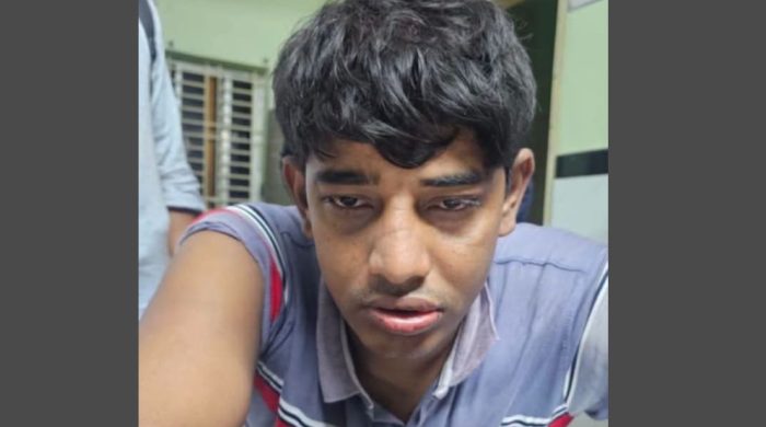 বরিশালে জন্মনিবন্ধন সংশোধনের কথা বলে ডেকে নিয়ে শিক্ষার্থীর মাকে ধর্ষণ করেন শিক্ষক