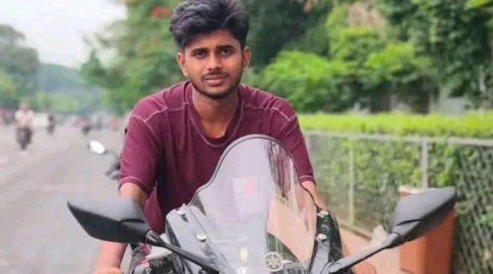 বরিশালে কুকুর সামনে চলে আসায় মোটরসাইকেল দুর্ঘটনা, প্রাণ গেল যুবকের