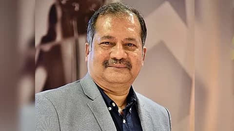 বরিশাল-১ আসনের এমপি জহির উদ্দিন স্বপন পরিকল্পনা মন্ত্রণালয় সম্পর্কিত সংসদীয় কমিটির সভাপতি